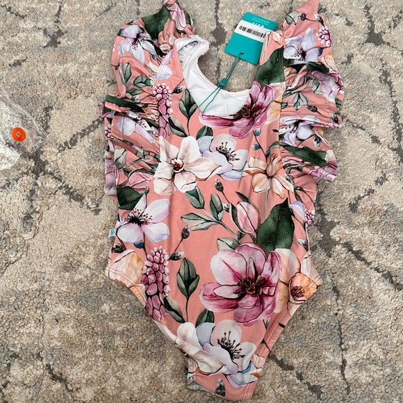 Posh peanut 5t girls swimsuit 💛🩱🌸 - Picture 2 of 4